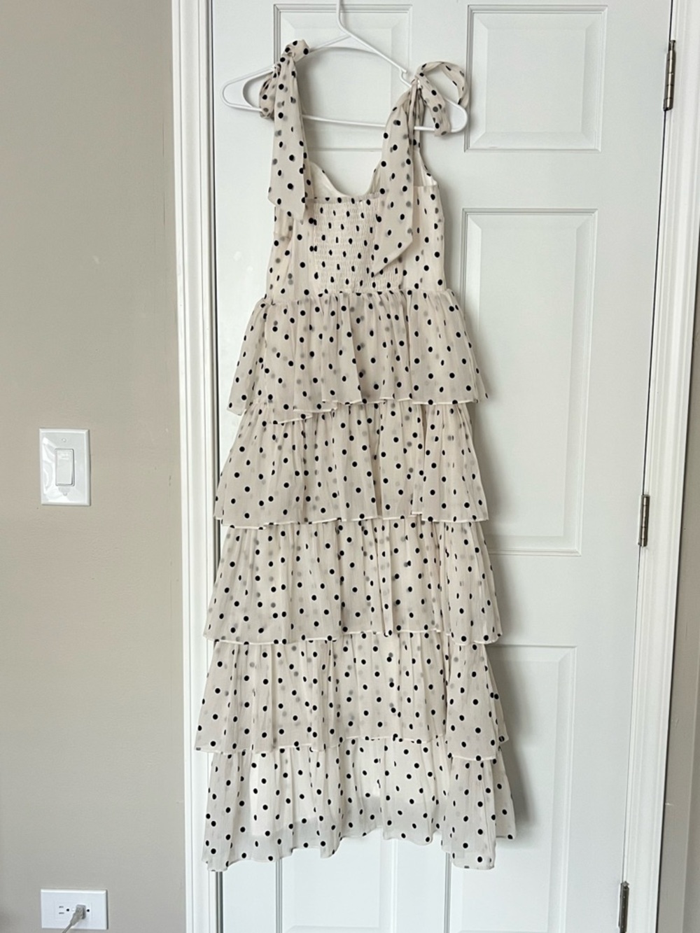 Sofie the Label - Cream/Black Polka Dot Tiered Midi Dress with BowTie Straps szM - Picture 6 of 7